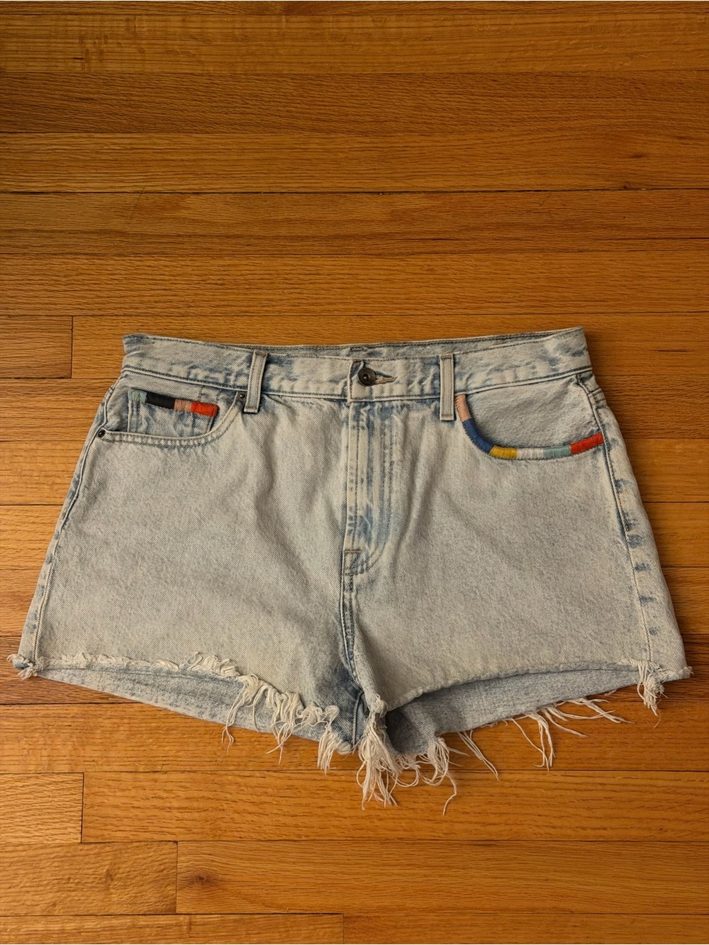Splendid x Margherita Light Wash Denim Cutoff Shorts w/Multicolor Pocket Detail